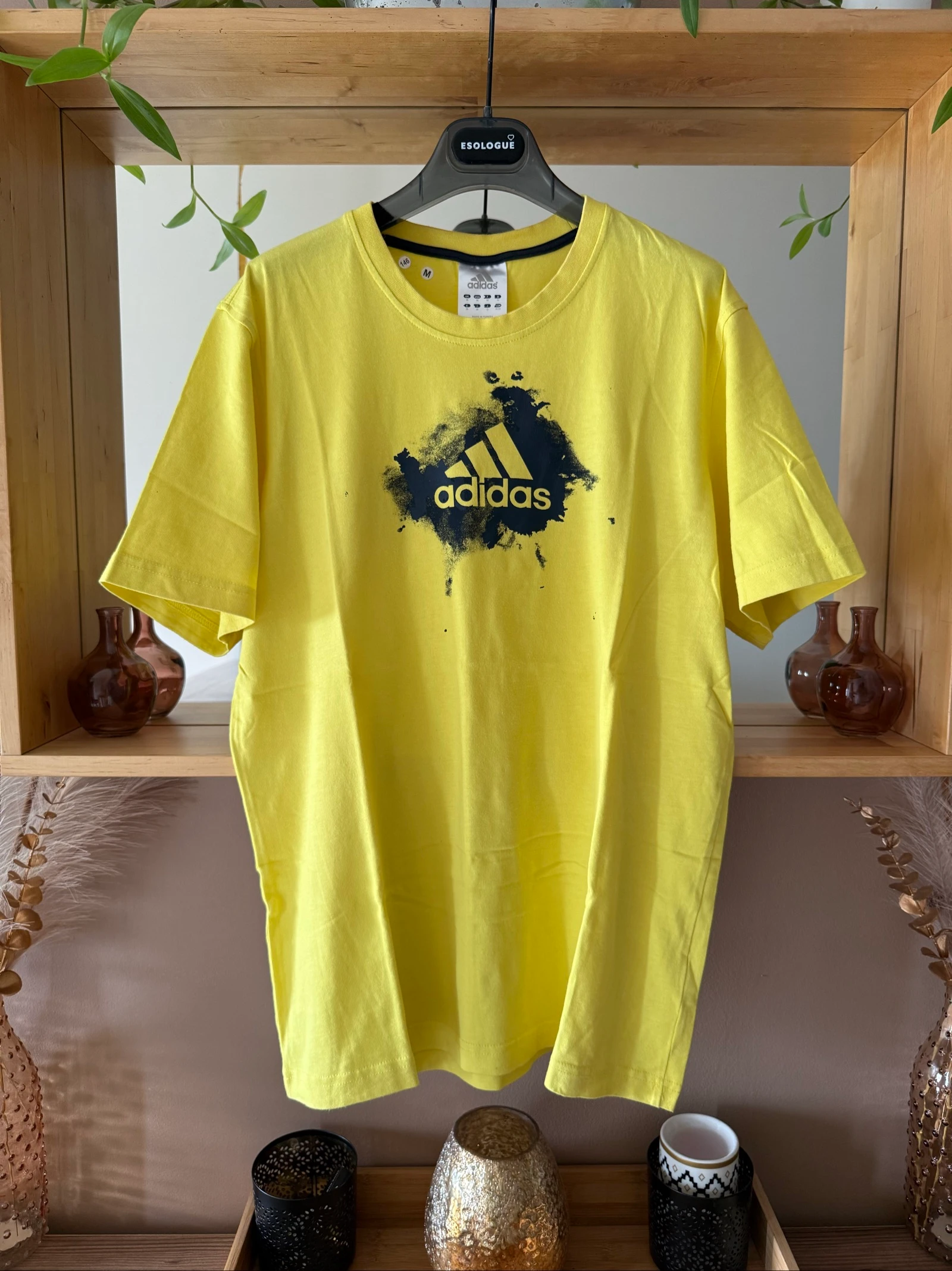 T-shirt Adidas homme M vintage – Jaune – Grand logo graphique – Très bon état